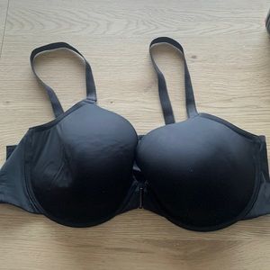 New! Torrid front closure lightly lined bra 46D